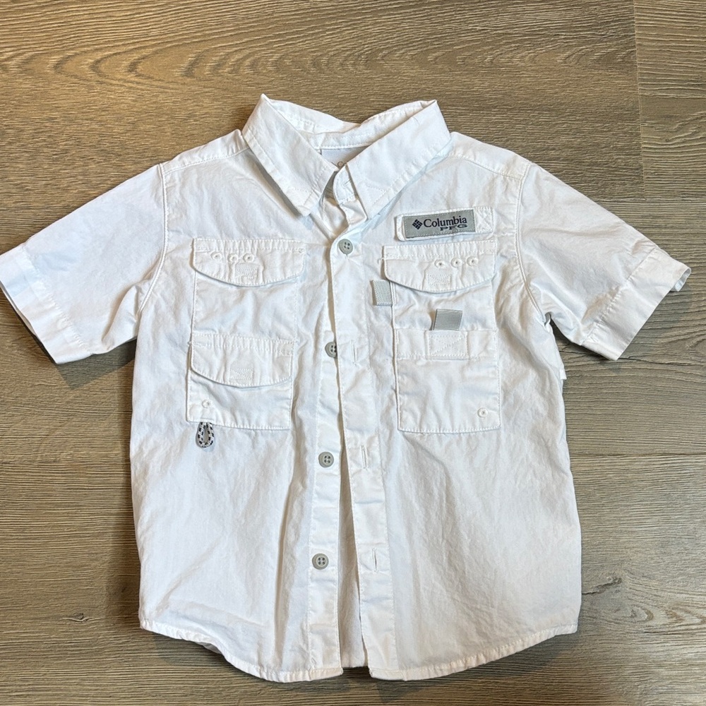 Columbia White Short-Sleeve Fishing/Utility Button-Up Shirt